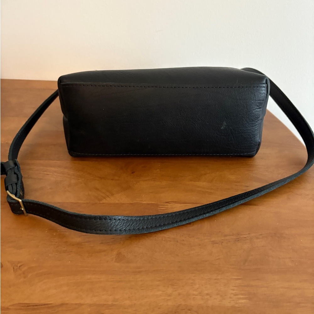 Black Portland Leather Rainstorm Handbag - Picture 5 of 5